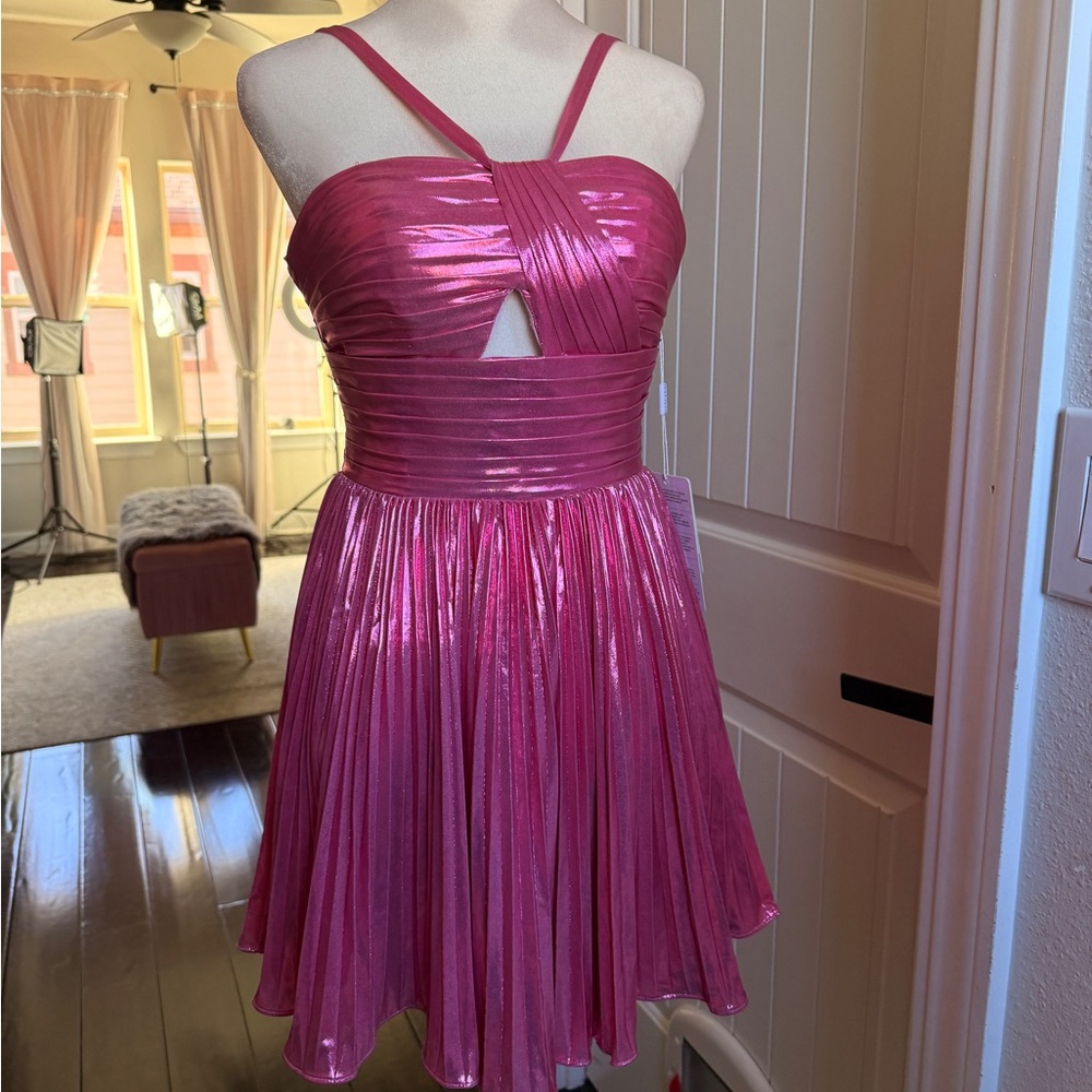 Stacees Metallic Pink Strappy Mini Dress With Pleats XS NWT - Picture 6 of 9